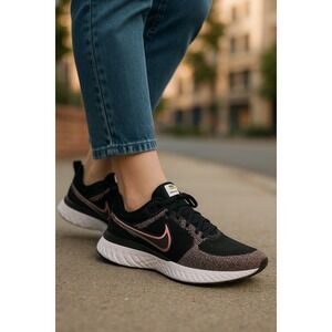 Nike Infinity React 2 Running Shoes Black Multi Color Men's Size 7 = Size 9 Wmns